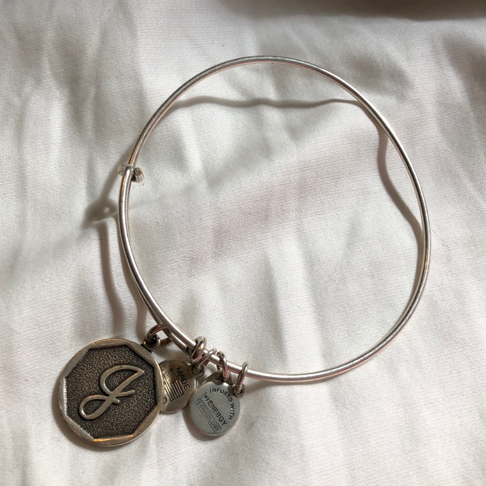 “J” Alex and Ani